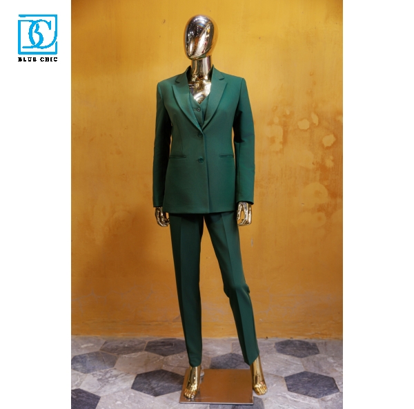 Lady Signature Suit
