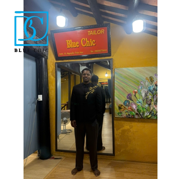 Our Men  Customer  14